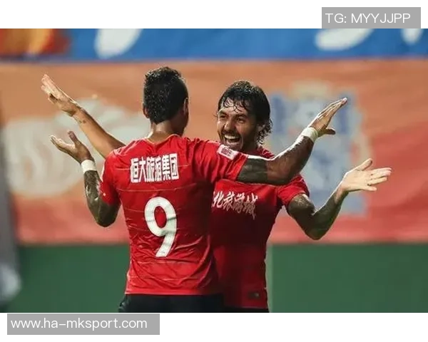 2014中超联赛第26轮精彩对决富力迎战恒大巅峰之战回顾